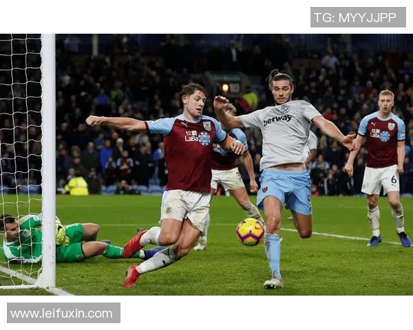 足球明星介绍的写作技巧与范例解析助你轻松掌握撰写要领 足球明星介绍的写作技巧与范例解析助你轻松掌握撰写要领